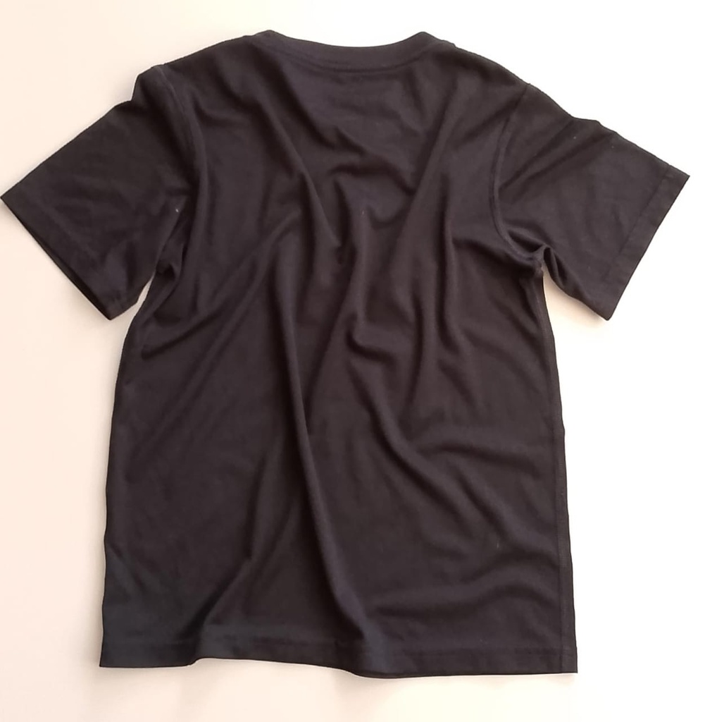 Camiseta Manga Corta Niño Negra NIKE DRY FIT. Talla XS