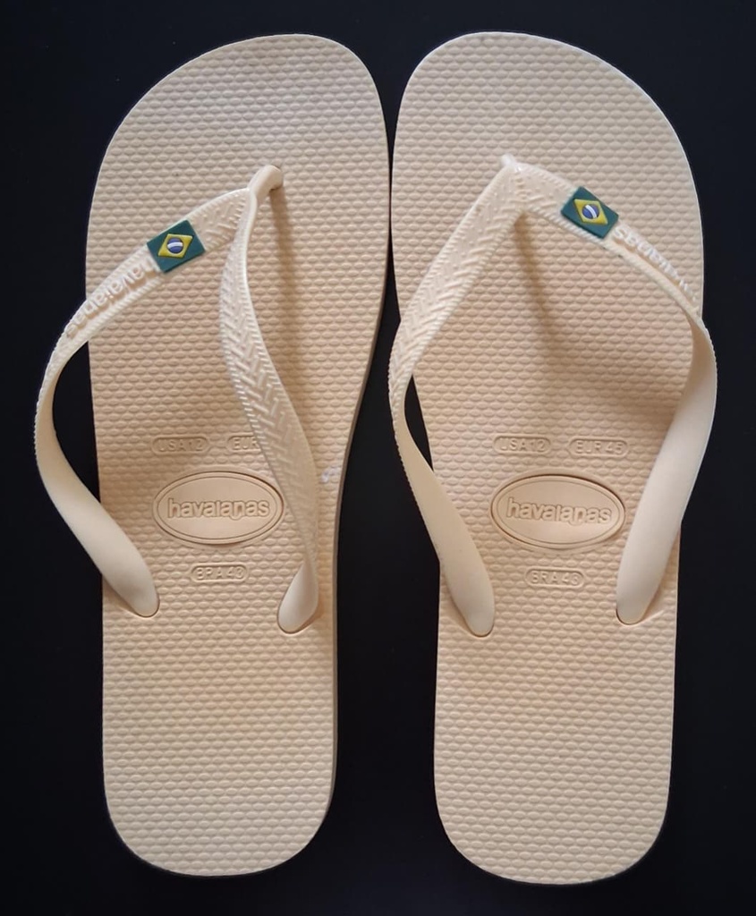 Sandalias Unisex Color Crema HAVAIANAS. TALLA 42-43
