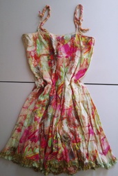 Vestido Corto Naranja, Verde Claro, Rosa con Flores de Colores y Bordados Varios y de Tirantes. PEACE &amp; LOVE. Talla 46