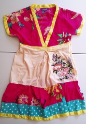 Vestido Corto Rosa, Crema y Azul Celeste con Estampados Florales y Bordados Diversos, de Manga Corta. BANTIK. Talla M